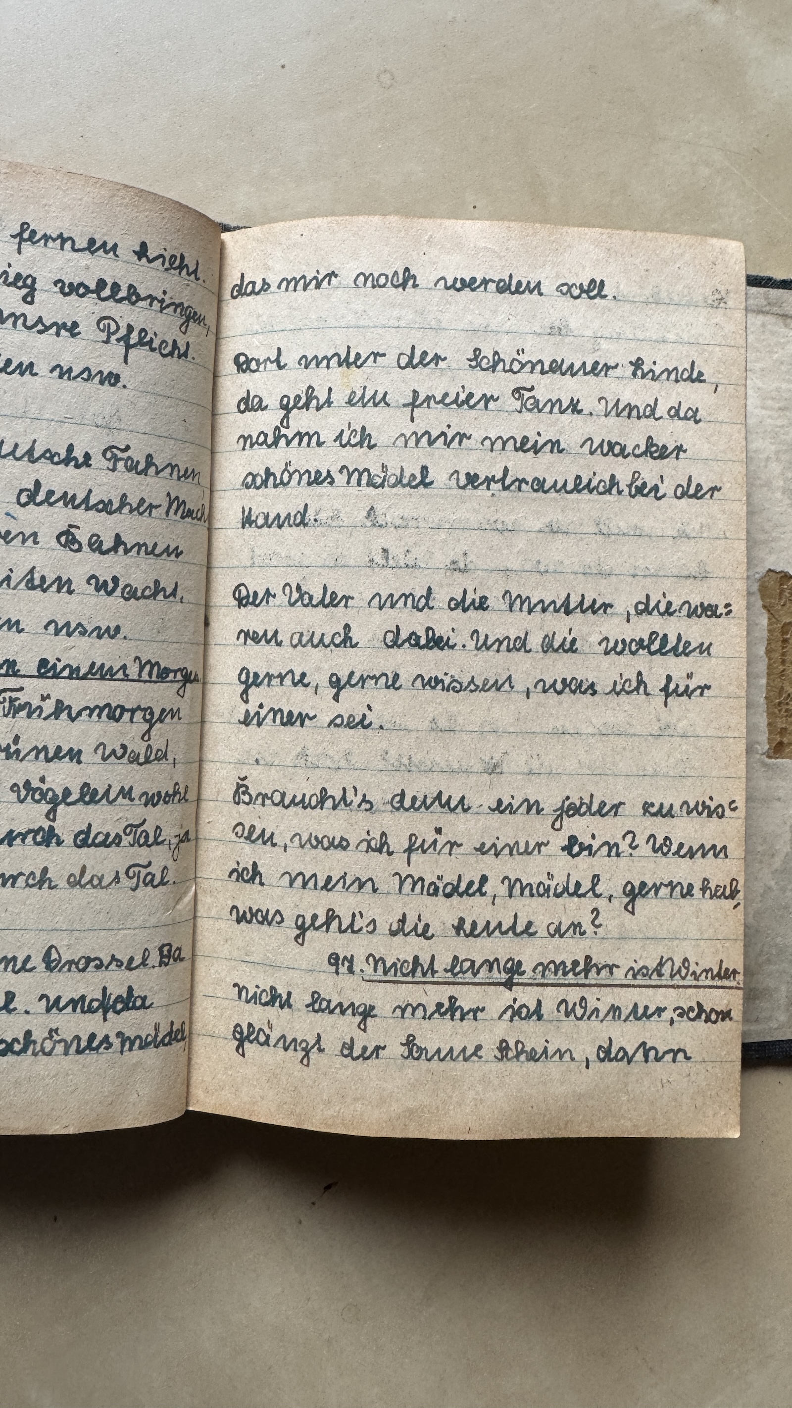 Original Liederbuch Seite 100