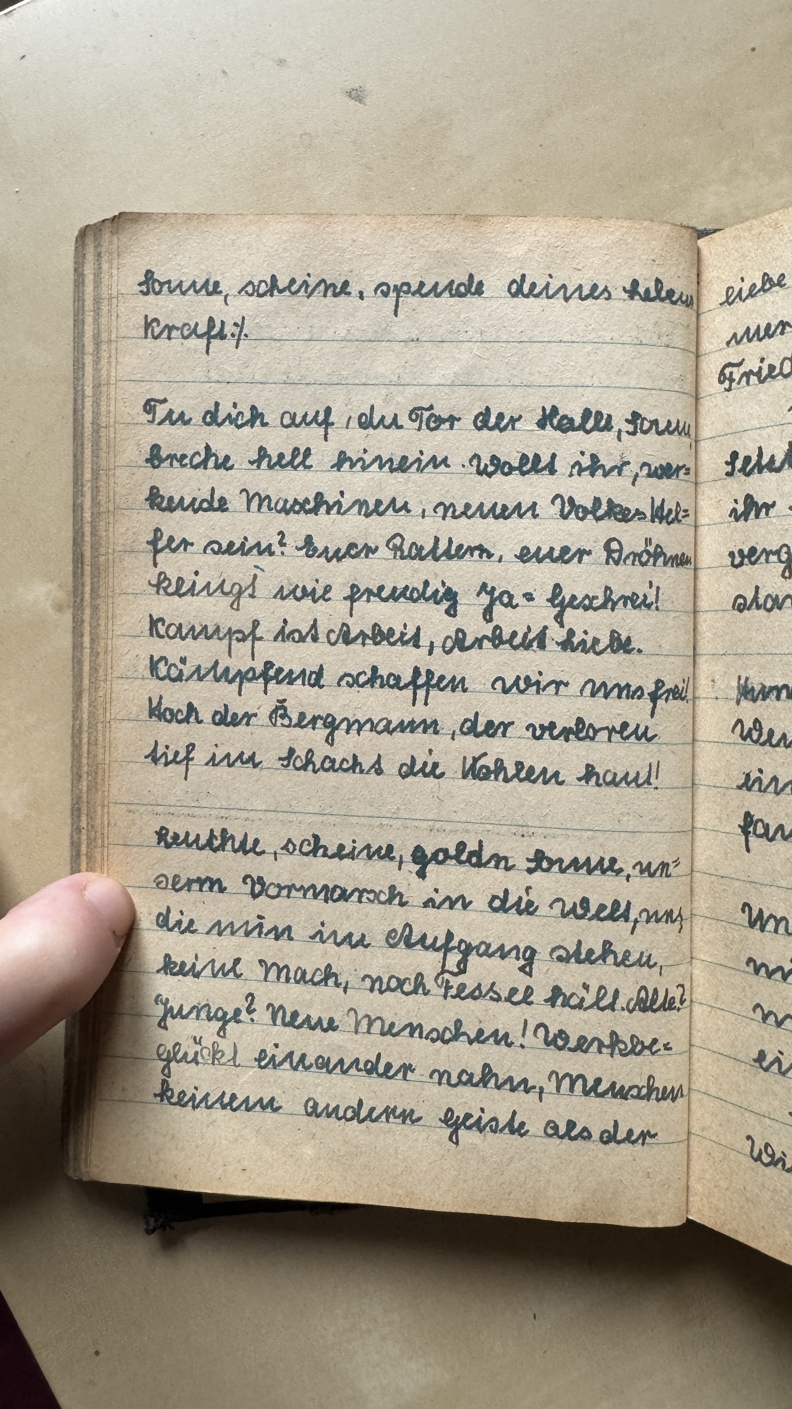 Original Liederbuch Seite 103