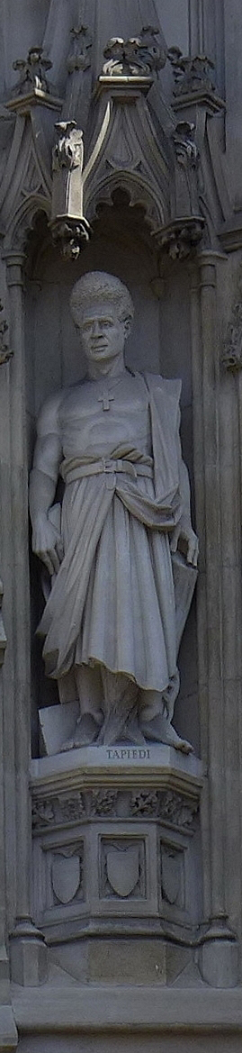 Statue von Lucian Tapiedi an Westminster Abbey